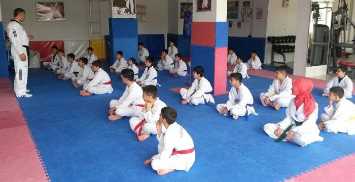 SPOR YAPMAYAN ÇOCUK KALMASIN