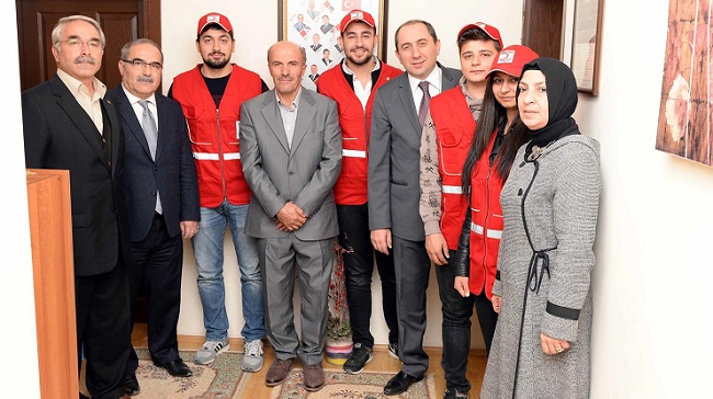 REKTÖR ALKAN’DAN KIZILAY’A ZİYARET