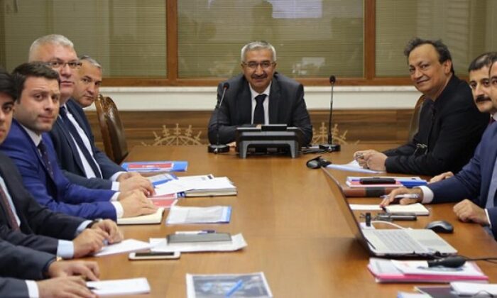 KAYMAKAMLAR BİLGİLENDİRİLDİ