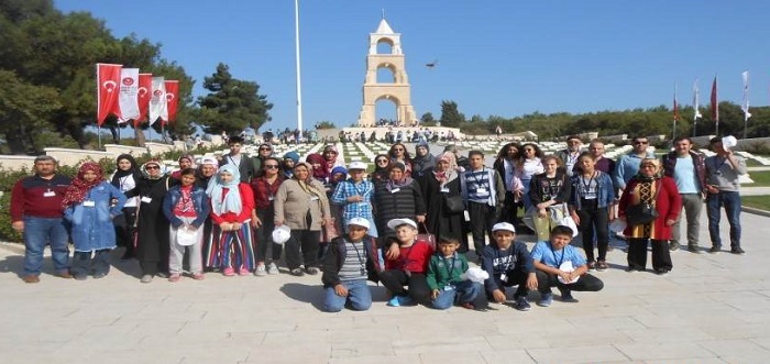 BÜYÜK HAYALLERE KÜÇÜK MUTLULUKLAR