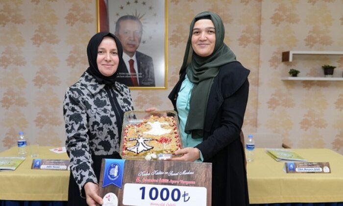 MEVLANA AŞURESİ ÖDÜLÜ ALDI