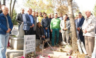 YOLYAPAR KABRİ BAŞINDA ANILDI