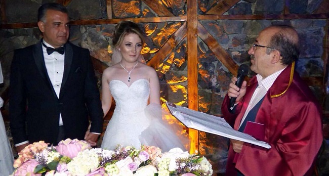 HÜRREM VE ADEM’İN EN MUTLU GÜNÜ