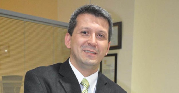 CAM FİLMİ YASAĞINA TEPKİ