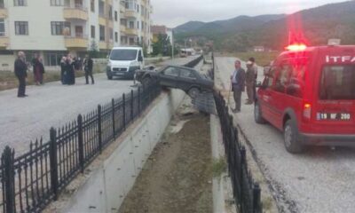 SEL KANALINDA ASILI KALDI