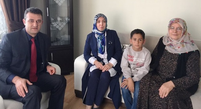 ÖĞRENCİLERİN EVLERİNE MİSAFİR OLDULAR