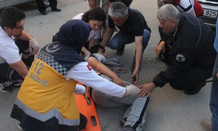 ARABA ÇARPAN ÇOCUĞUN DURUMU AĞIR