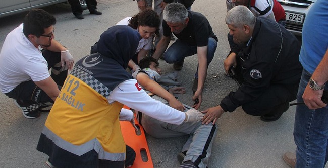 ARABA ÇARPAN ÇOCUĞUN DURUMU AĞIR