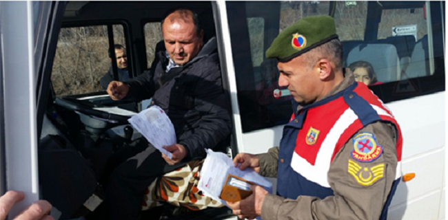 JANDARMA’DAN 14 SÜRÜCÜYE CEZA