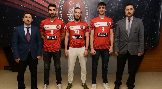 VOLEYBOL TAKIMI TRANSFERLERİNİ SÜRDÜRÜYOR