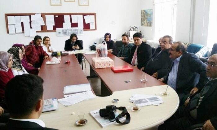 BAŞKAN ÖĞRETMENLER GÜNÜNÜ KUTLADI