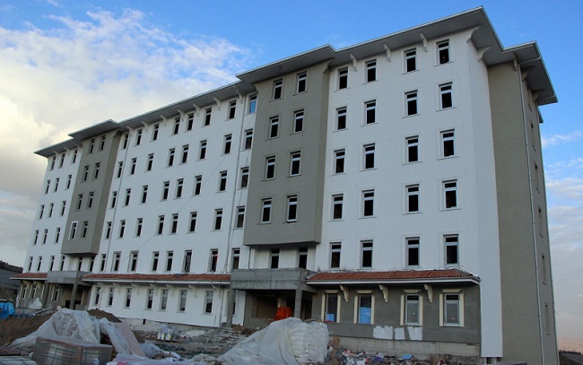 SUNGURLU’DA ÖĞRENCİLERE MANZARALI YURT