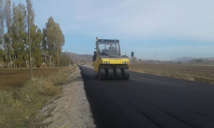 DÜVENCİ GRUP YOLLARI ASFALTLANDI