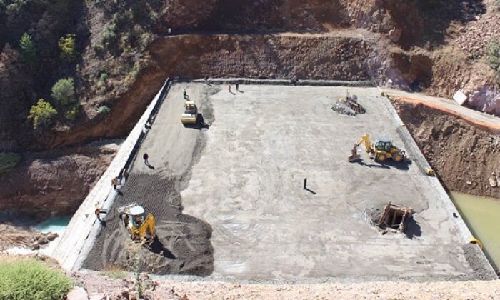 OĞUZLAR GÖLETİ HIZLA YÜKSELİYOR