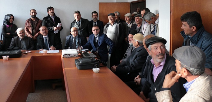 KÖYLÜLERE ARAZİ TOPLULAŞTIRILMASI ANLATILDI