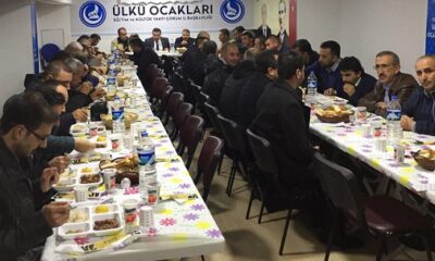 ÜLKÜCÜ ÖĞRETMENLER YEMEKTE BULUŞTU