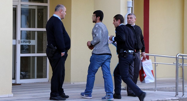 UYUŞTURUCUDAN ARANIYORDU YAKALANDI