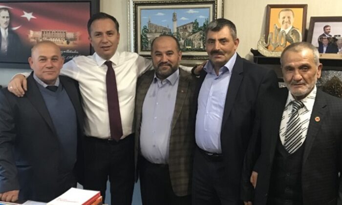 MUHTARLARIN SORUNLARINI DİNLEDİ