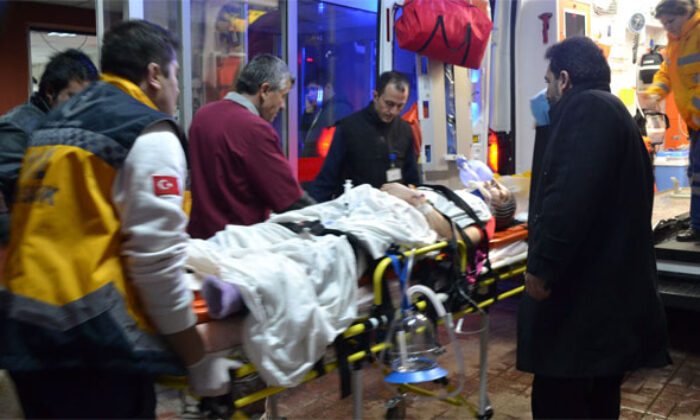 MERDİVENDEN DÜŞEREK ÖLDÜ