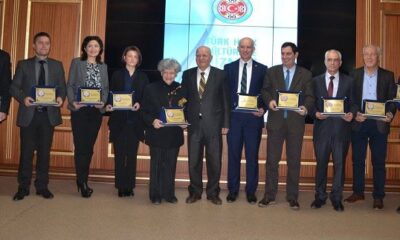 ATİYE NAZLI’YA ANLAMLI ÖDÜL