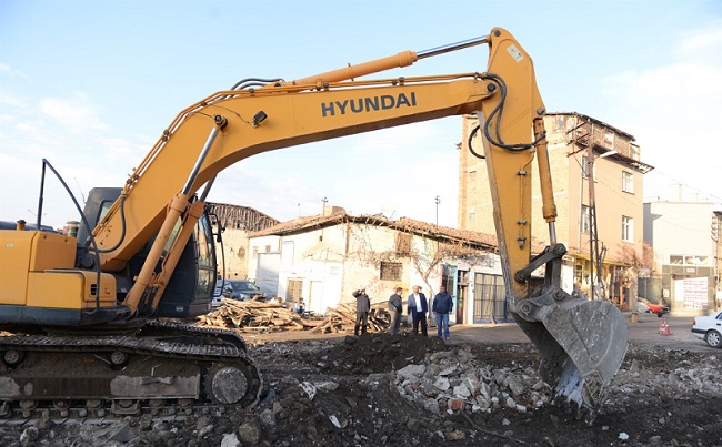 400 ARAÇLIK OTOPARK YAPILACAK