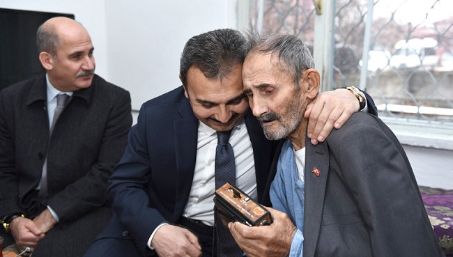 BAYRAKTAR DEDENİN HAYIR DUASINI ALDI
