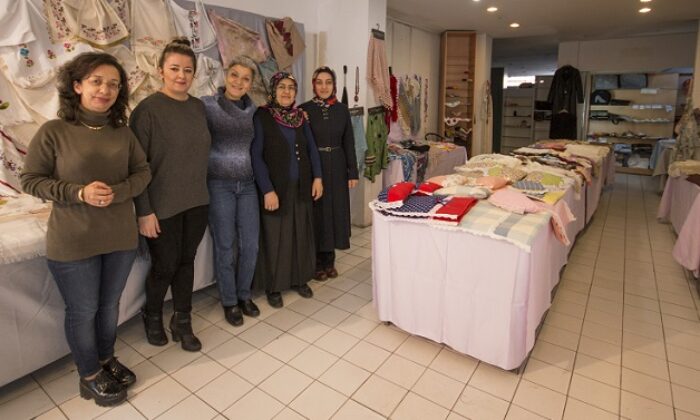 KANSER HASTALARI YARARINA KERMES