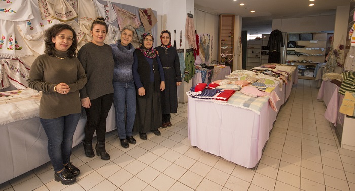 KANSER HASTALARI YARARINA KERMES