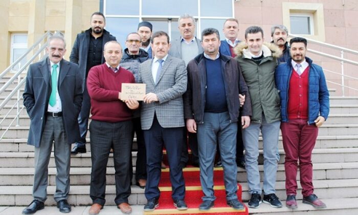MEHMET GAYRETLİ MAZBATASINI ALDI