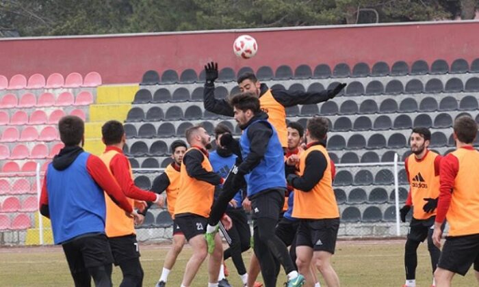 ÇORUM BELEDİYESPOR TAM GAZ DEVAM