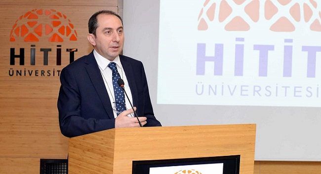 REKTÖR ALKAN YENİ UYGULAMAYI ANLATTI
