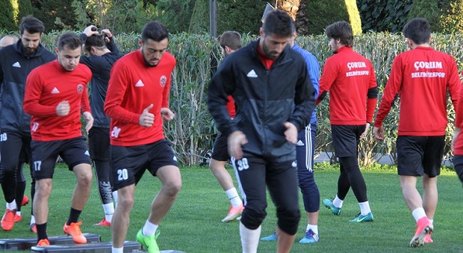 ÇORUM BELEDİYESPOR TAKTİK ÇALIŞTI