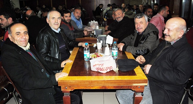 UZUN’DAN BİRLİK VE BERABERLİK YEMEĞİ