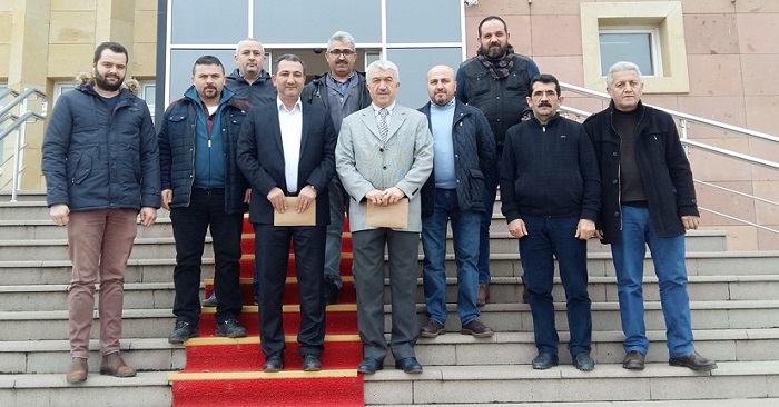 İKİ BAŞKAN BERABER MAZBATA ALDI