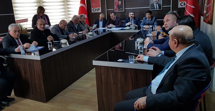 CHP’DE KURULTAY ÖNCESİ İSTİŞARE