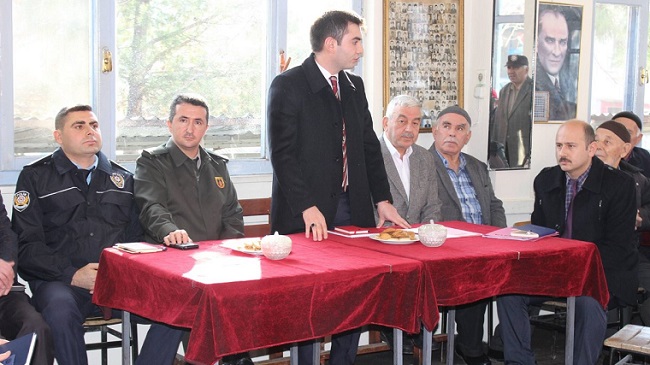 KÖY HALKININ TALEPLERİNİ DİNLEDİ
