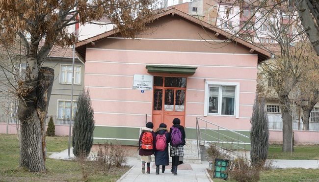 FAİK TONGUÇ KÜTÜPHANESİ YIKILMAYACAK