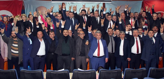 SUNGURLU MHP’DEN GÖVDE GÖSTERİSİ