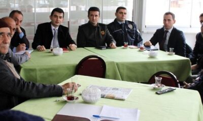 KÖYLERDE HALK TOPLANTISI DÜZENLEDİ