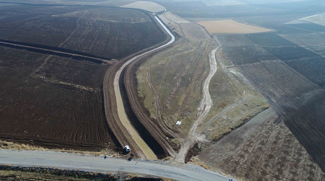 KOÇHİSAR İLE ARAZİLER SUYA KAVUŞACAK