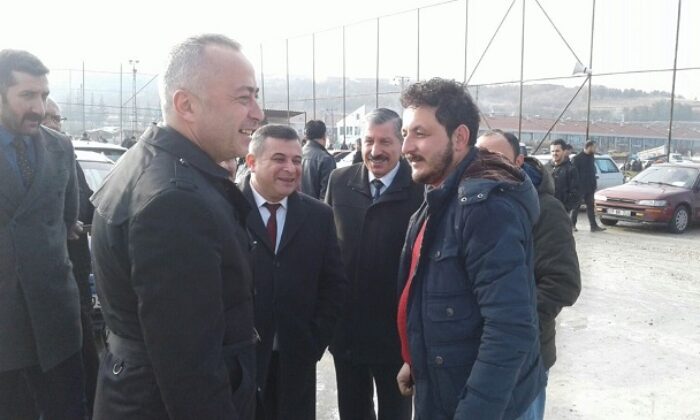 MHP’DEN OTO PAZARINA ZİYARET