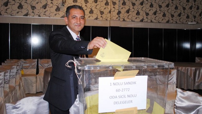 NESİMİ ÖZKUBAT GÜVEN TAZELEDİ