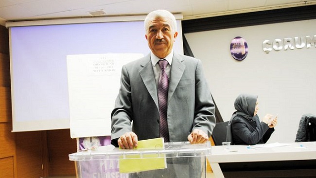 NECATİ ŞİMŞEK GÜVEN TAZELEDİ