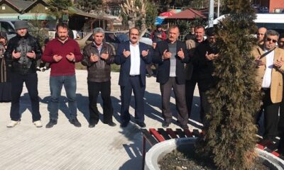 BAŞKAN ŞEN UMRECİLERİ UĞURLADI