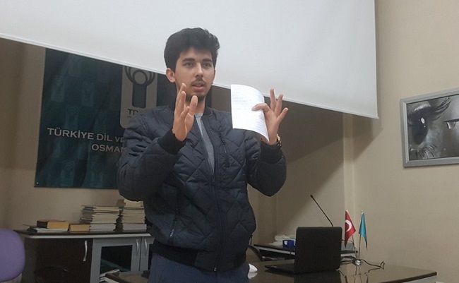 İNSANIN KURTULUŞU KENDİ DEĞERİNDE