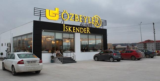 ÖZBEYLER YENİ YERİNE TAŞINDI