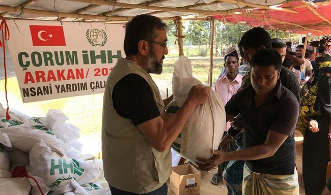 ÇORUM İHH’NİN YARDIMLARI ARAKAN’DA