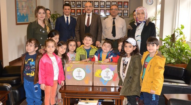 MEHMETÇİĞE LEBLEBİ GÖNDERDİLER