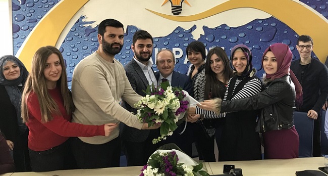 GENÇ İYİLİKTEN KARADAĞ’A KUTLAMA