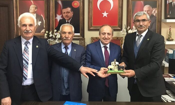 ÇİFTÇİ VE KÖYLÜMÜZÜN YANINDAYIZ